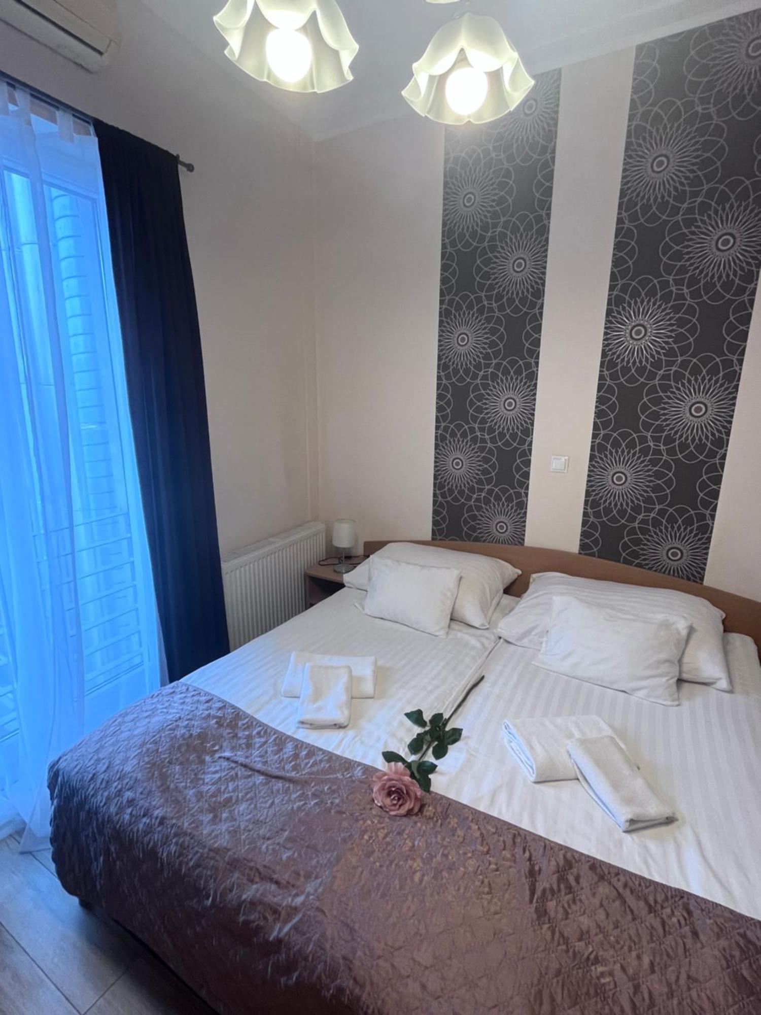 Hotel Rose City Budapeste Exterior foto